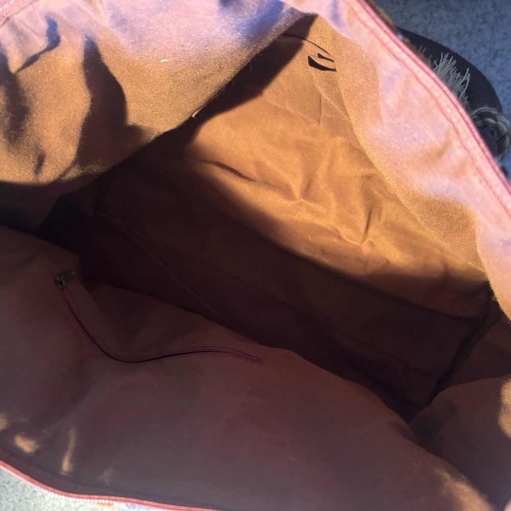 World Market Aztec Print Brown White Tan Weekender Tote Full Zip Closure - Picture 9 of 9